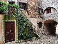 Apartments Kamene priče (Stone stories) - Bale, Istria (name not translated)